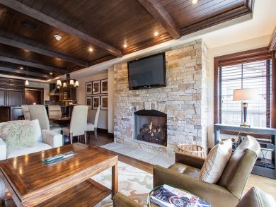 Luxury Vail 3 Bedroom Ski Condo - Sleeps 6 - Mountain Views Luxury Vail 3 Bedroom Ski Condo - Sleeps 6 - Mountain Views